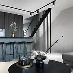 Luxury * אדחה