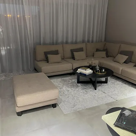 Luxury Дом отдыха